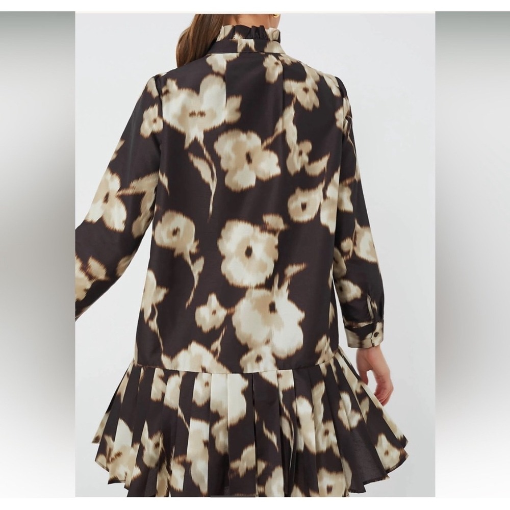 Tuckernuck Black and Cream Floral Long Sleeve Dress - Picture 3 of 13